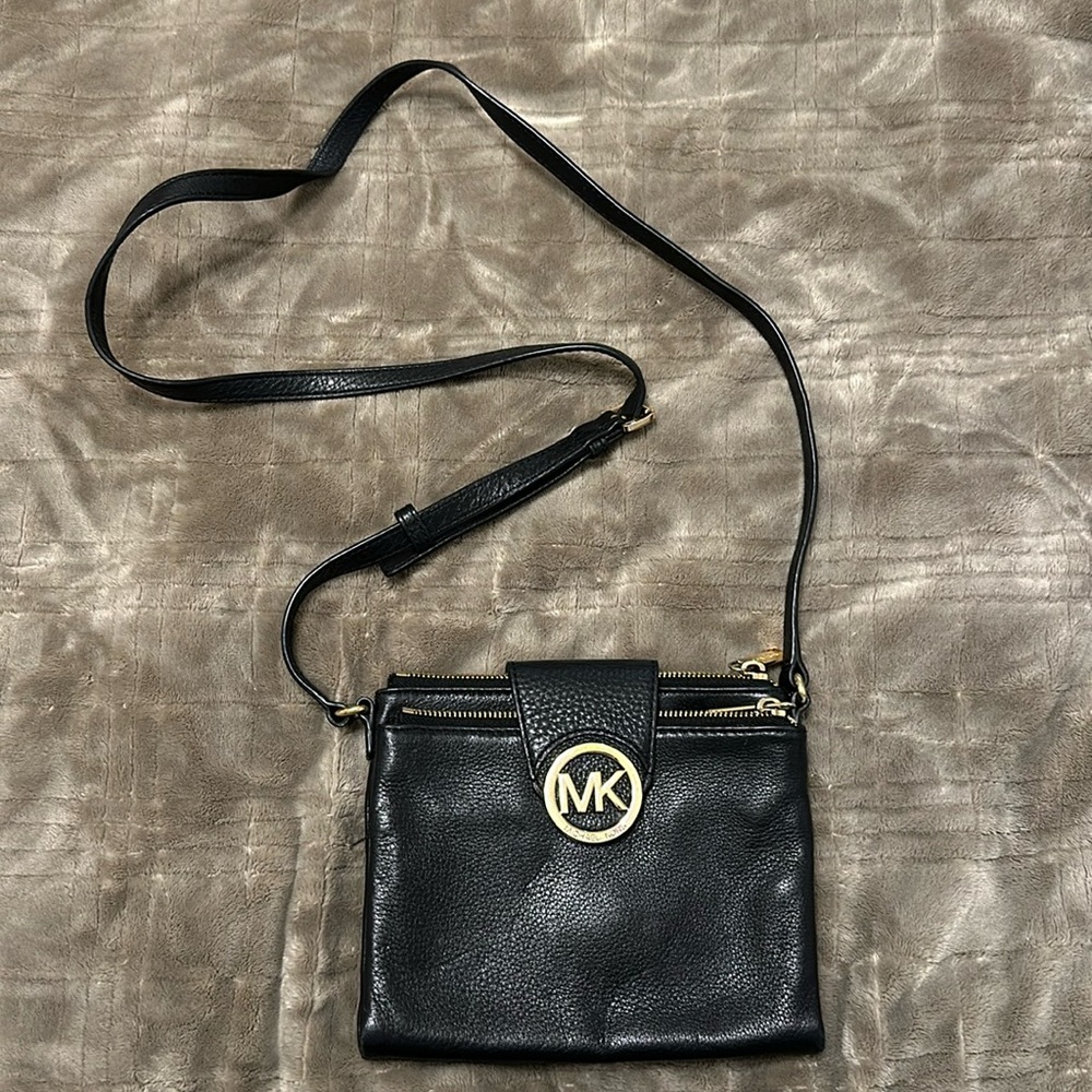 Michale Kors small black crossbody